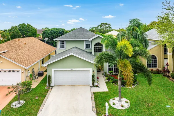 $565,000 | 1030 Fairfax Circle West, Boynton Beach, FL 33436