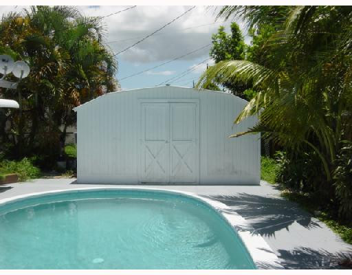 6530 Harding Street Hollywood, FL 33024 - Photo 15 of 16 Exterior Front