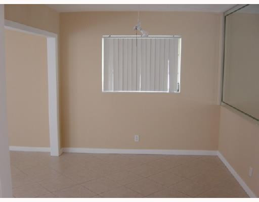 6530 Harding Street Hollywood, FL 33024 - Photo 7 of 16 Exterior Front