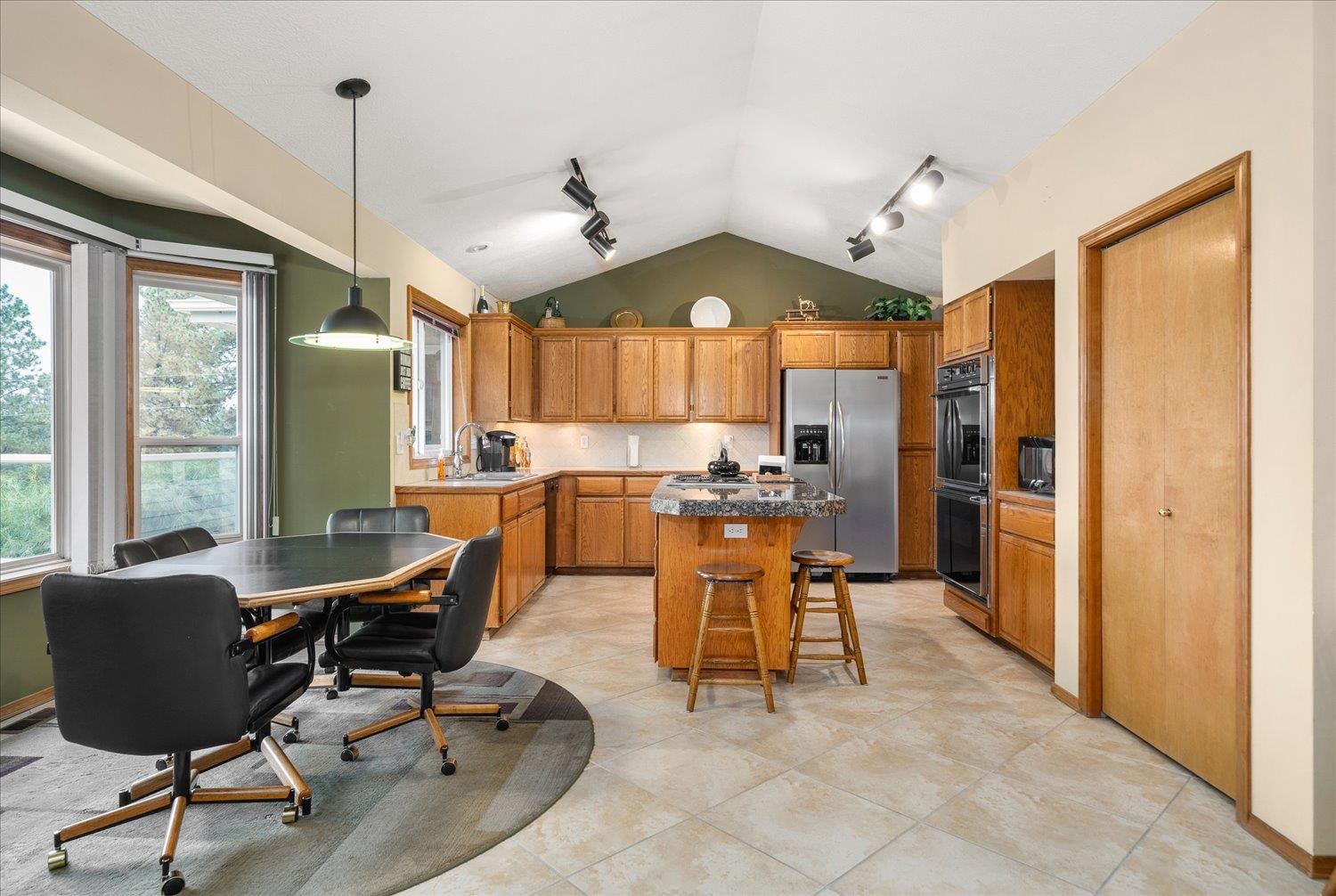 4401 South Evergreen Road Veradale, WA 99037 - Photo 10 of 50