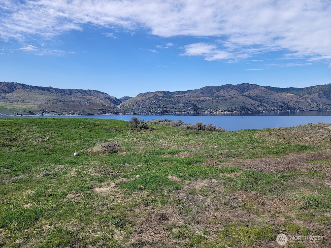 207 Viewland Way Chelan, WA 98816 - Photo 7 of 15 Gallery Image 7