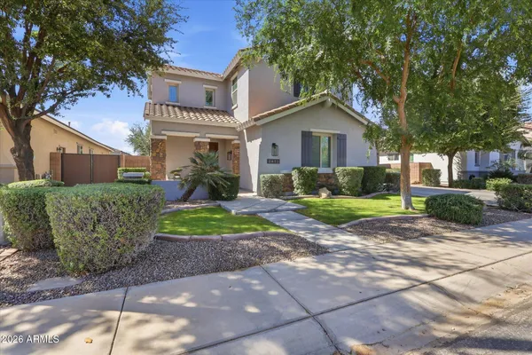 $920,000 | 2471 East Penedes Drive, Gilbert, AZ 85298