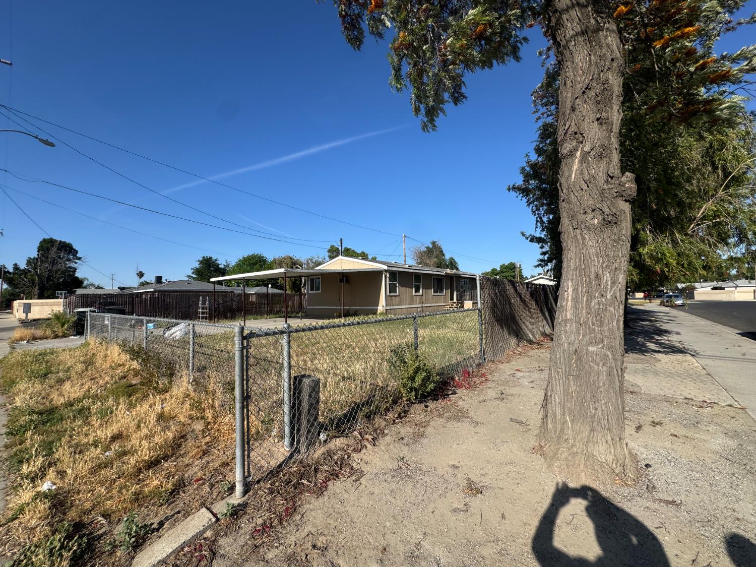 601 South Phillips Street Hanford, CA 93230 - Photo 4 of 18 a view of a wooden bridge
