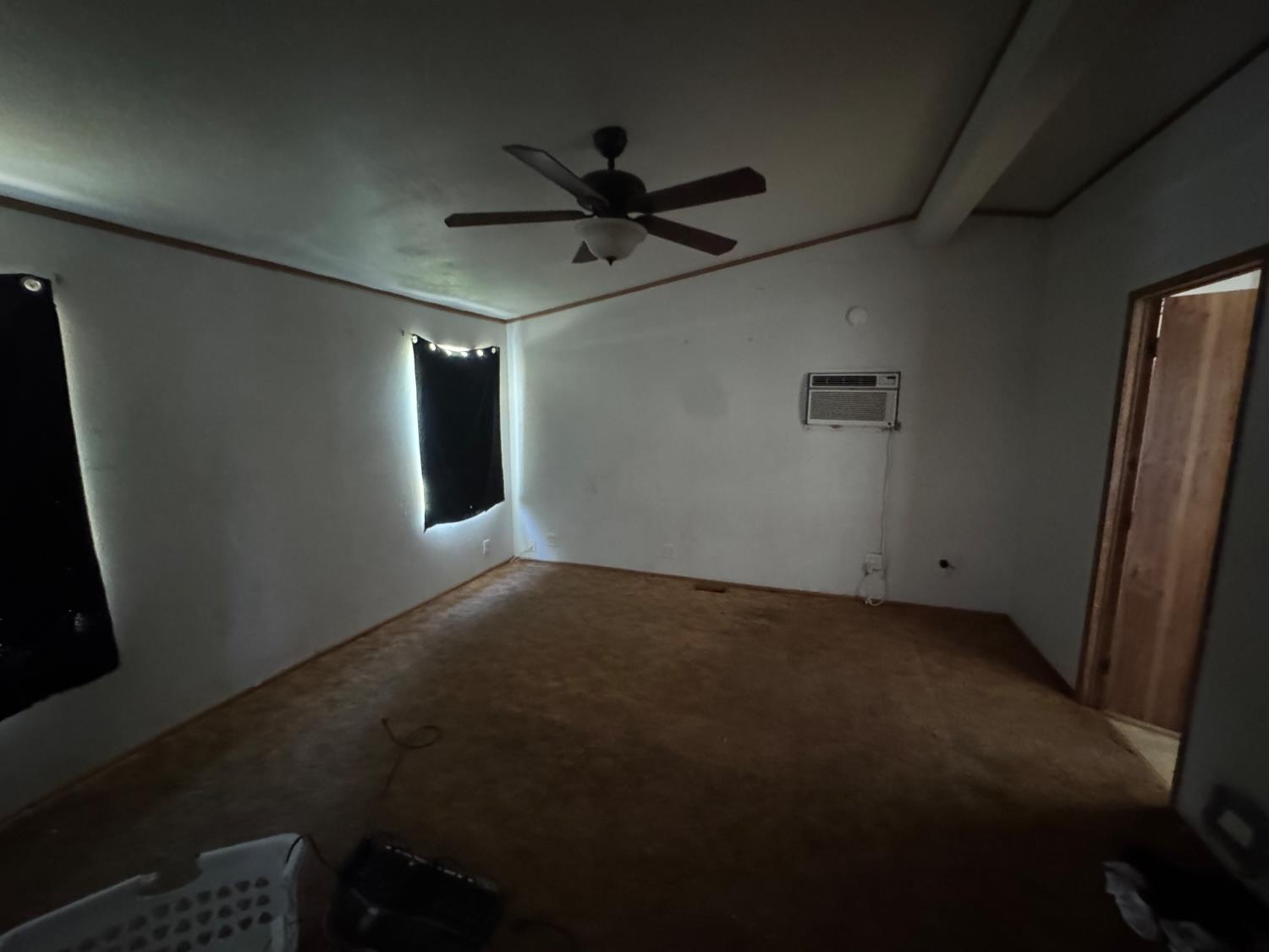 601 South Phillips Street Hanford, CA 93230 - Photo 8 of 18 a view of an empty room