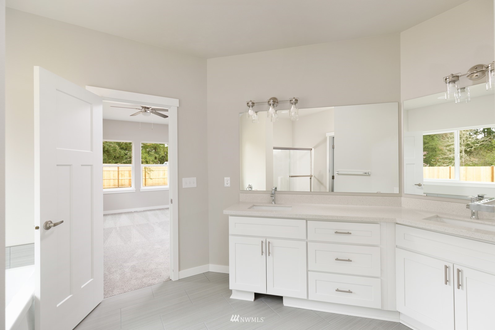 707 A Hubbard Road Southeast Rainier, WA 98576 - Photo 10 of 28 Gallery Image 10
