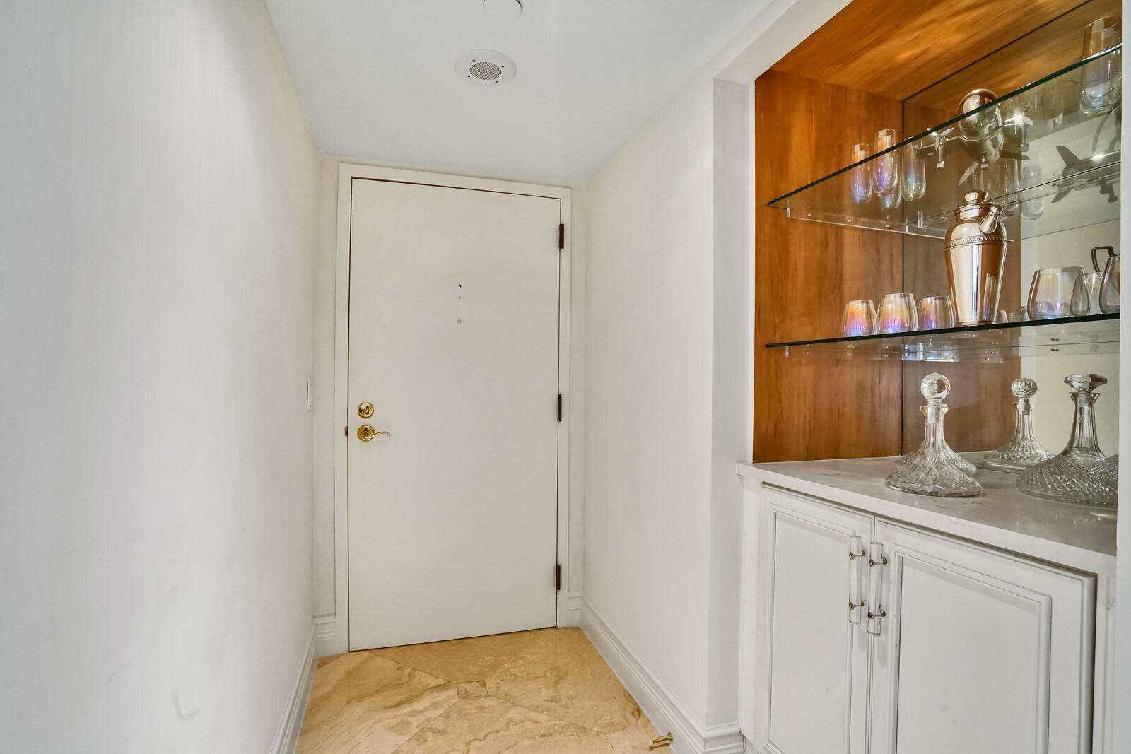 4201 North Ocean Boulevard, Unit 704 Boca Raton, FL 33431 - Photo 13 of 32 33_Image_13_mls