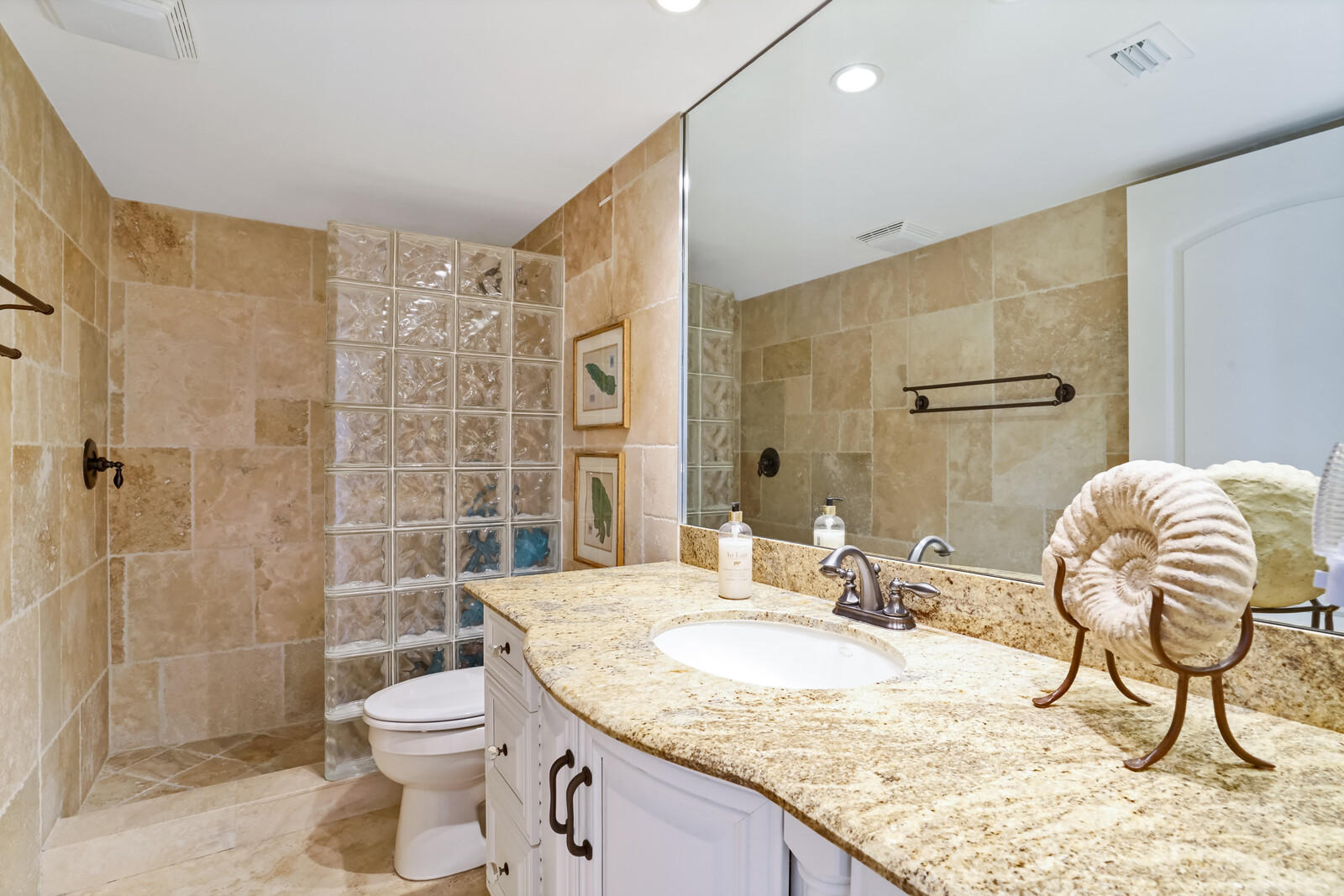 4201 North Ocean Boulevard, Unit 704 Boca Raton, FL 33431 - Photo 21 of 32 41_Image_21_mls