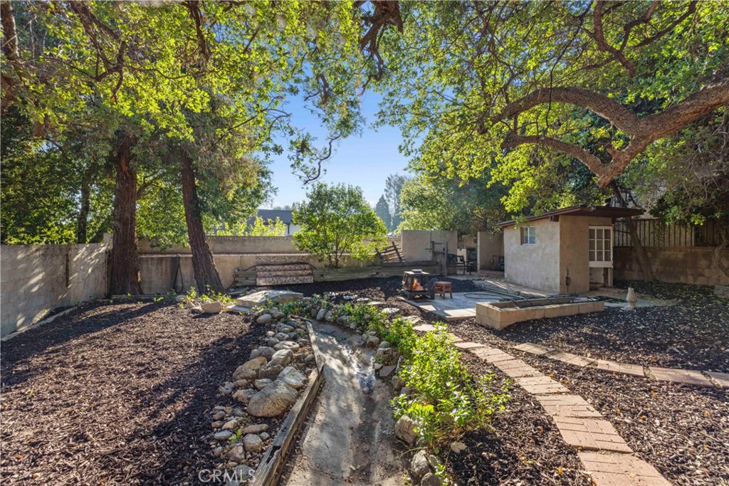 25048 Wheeler Road Newhall, CA 91321 - Photo 62 of 73
