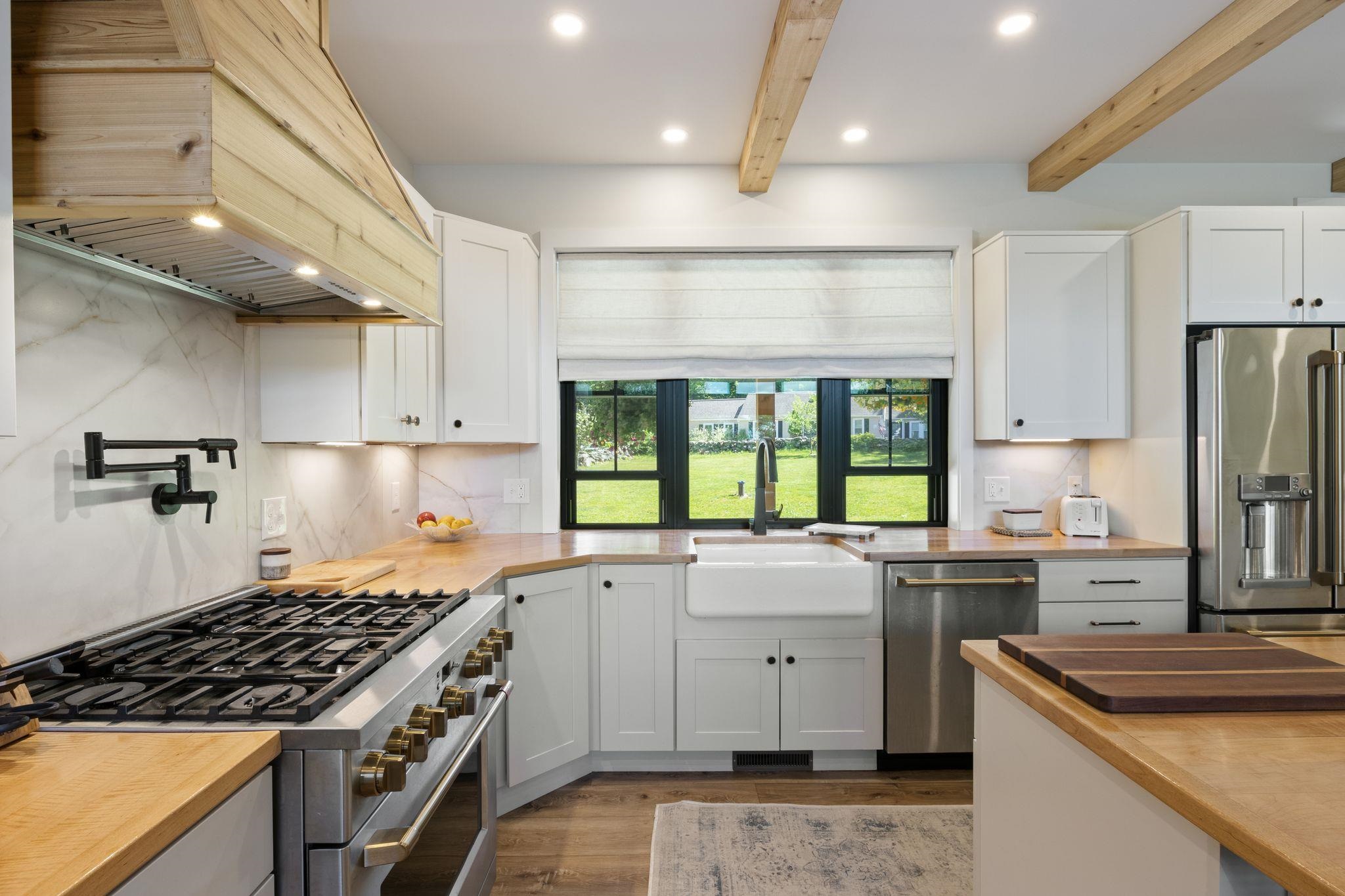 42 Old Center Road Deerfield, NH 03037 - Photo 6 of 59