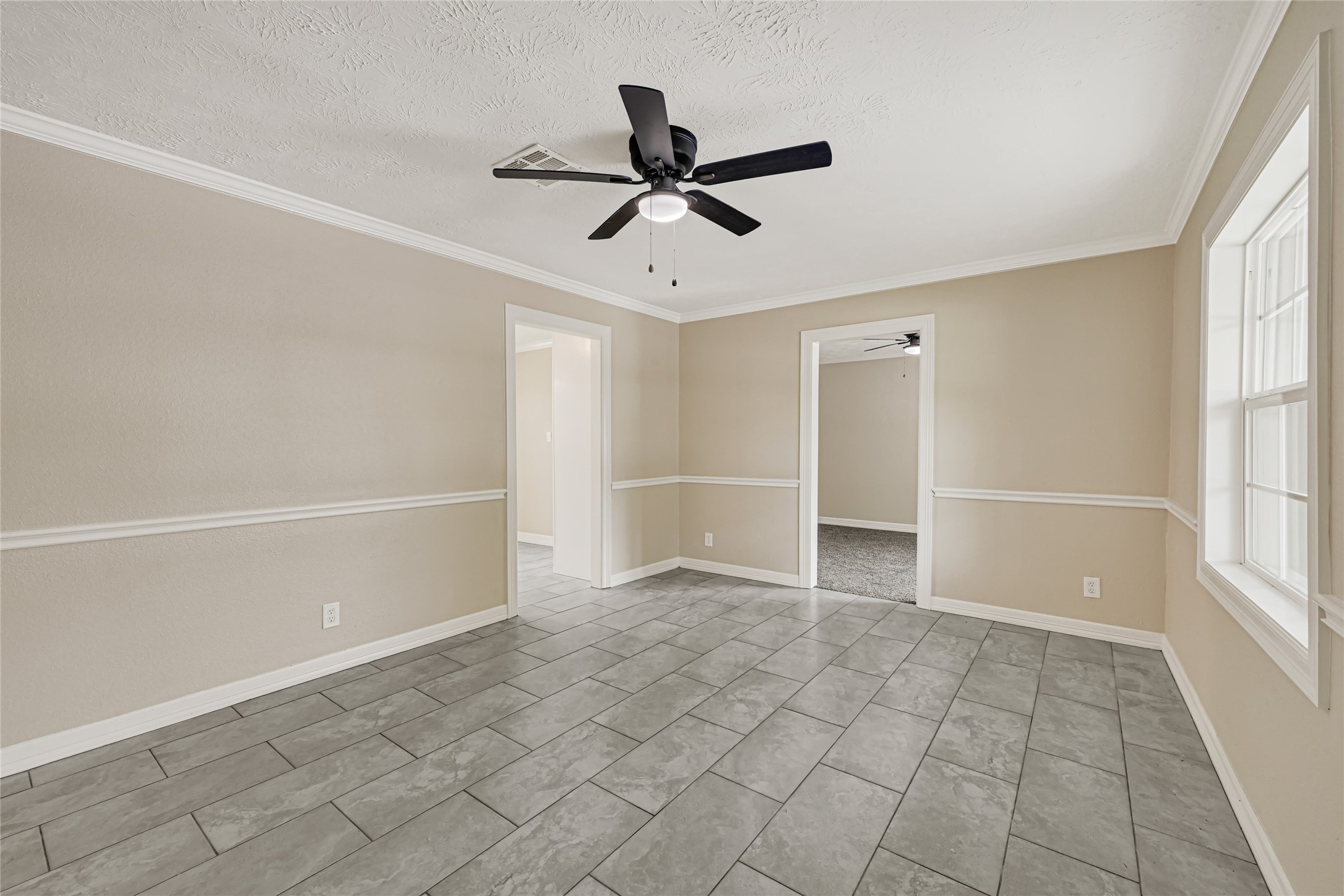 8526 Vennard Road Houston, TX 77034 - Photo 6 of 9