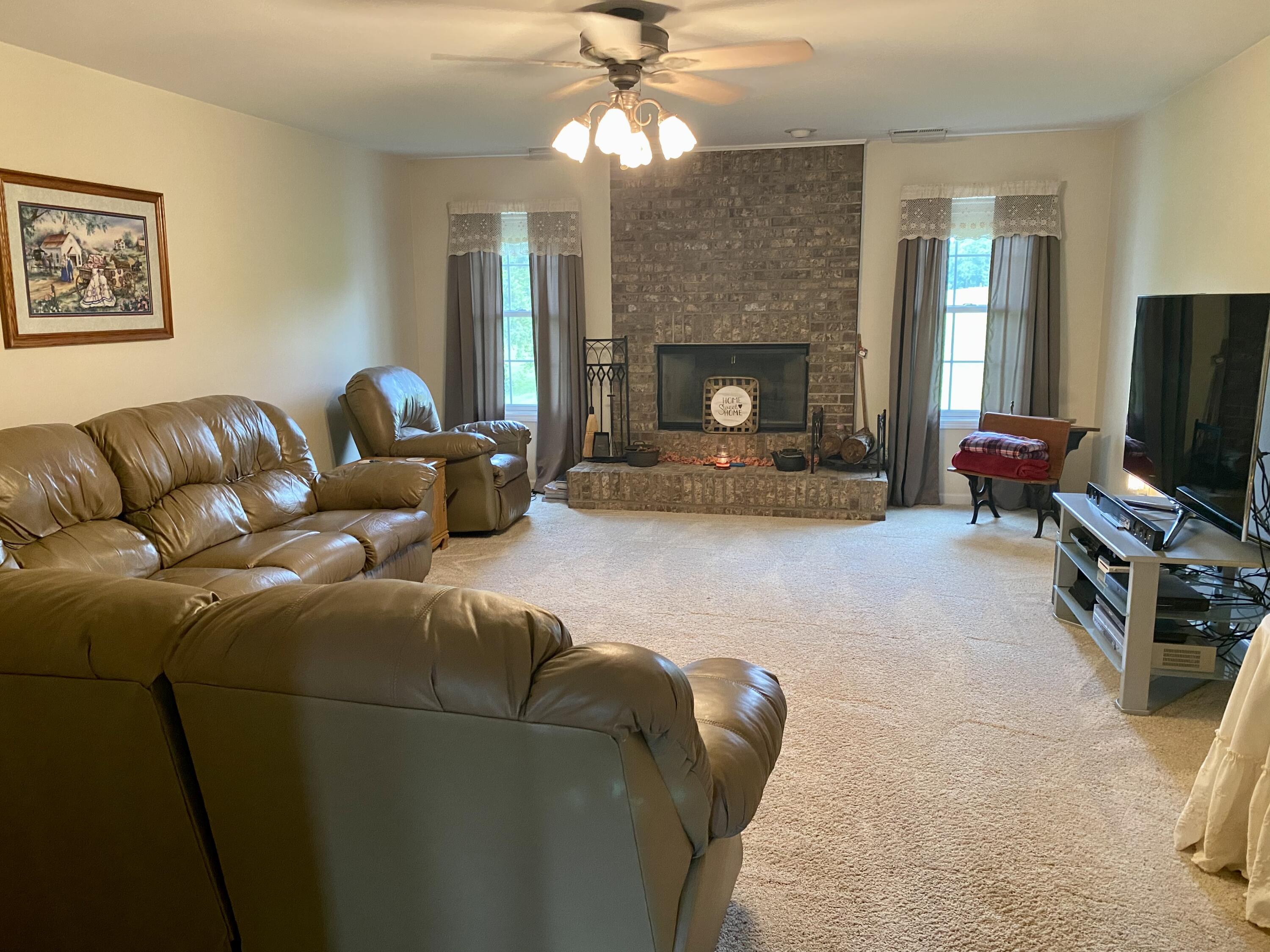 626 Crumbaugh Road Georgetown, KY 40324 - Photo 23 of 54 BA00C4EB-D7ED-409E-A1D0-C507D8380C56