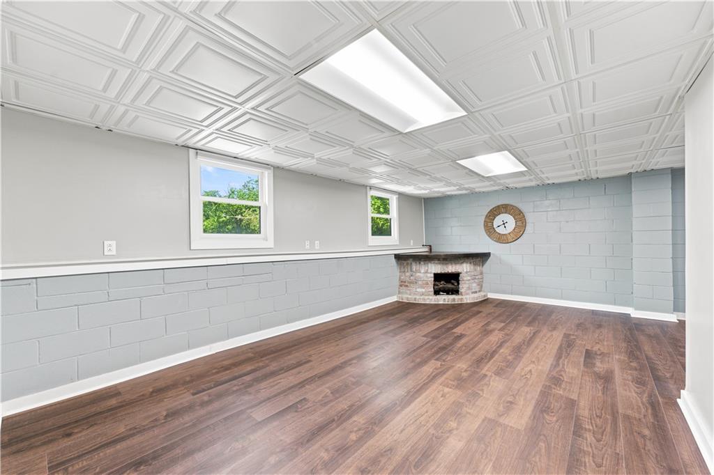 517 Hull Run Road Waynesburg, PA 15370 - Photo 19 of 35 Gallery Image 19