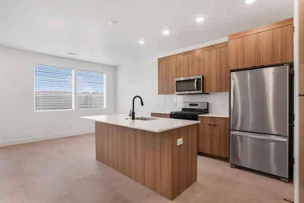 $375,000 | 1947 West 250 South, Hurricane, UT 84737