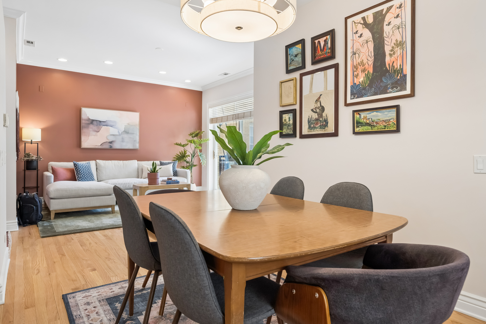2547 North Clark Street, Unit 2N Chicago, IL 60614 - Photo 9 of 25 a dining room with furniture and window