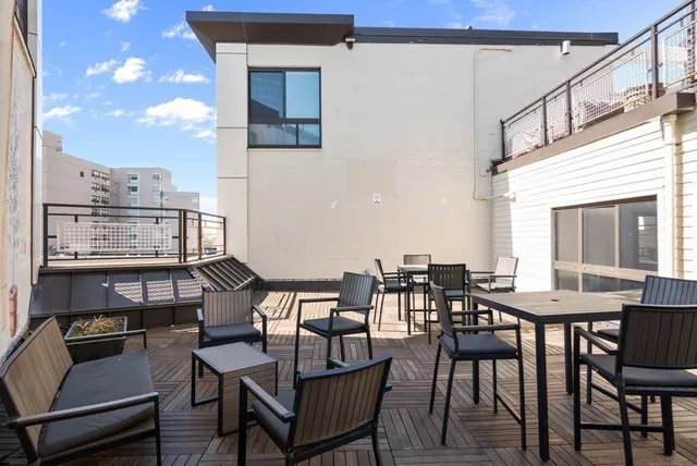 $4,800 | 12 Stoneholm Street, Unit 614, Boston, MA 02115