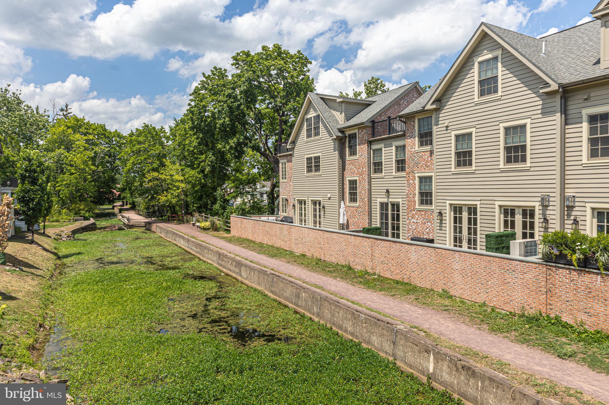 18 West Mechanic St Unit 2  