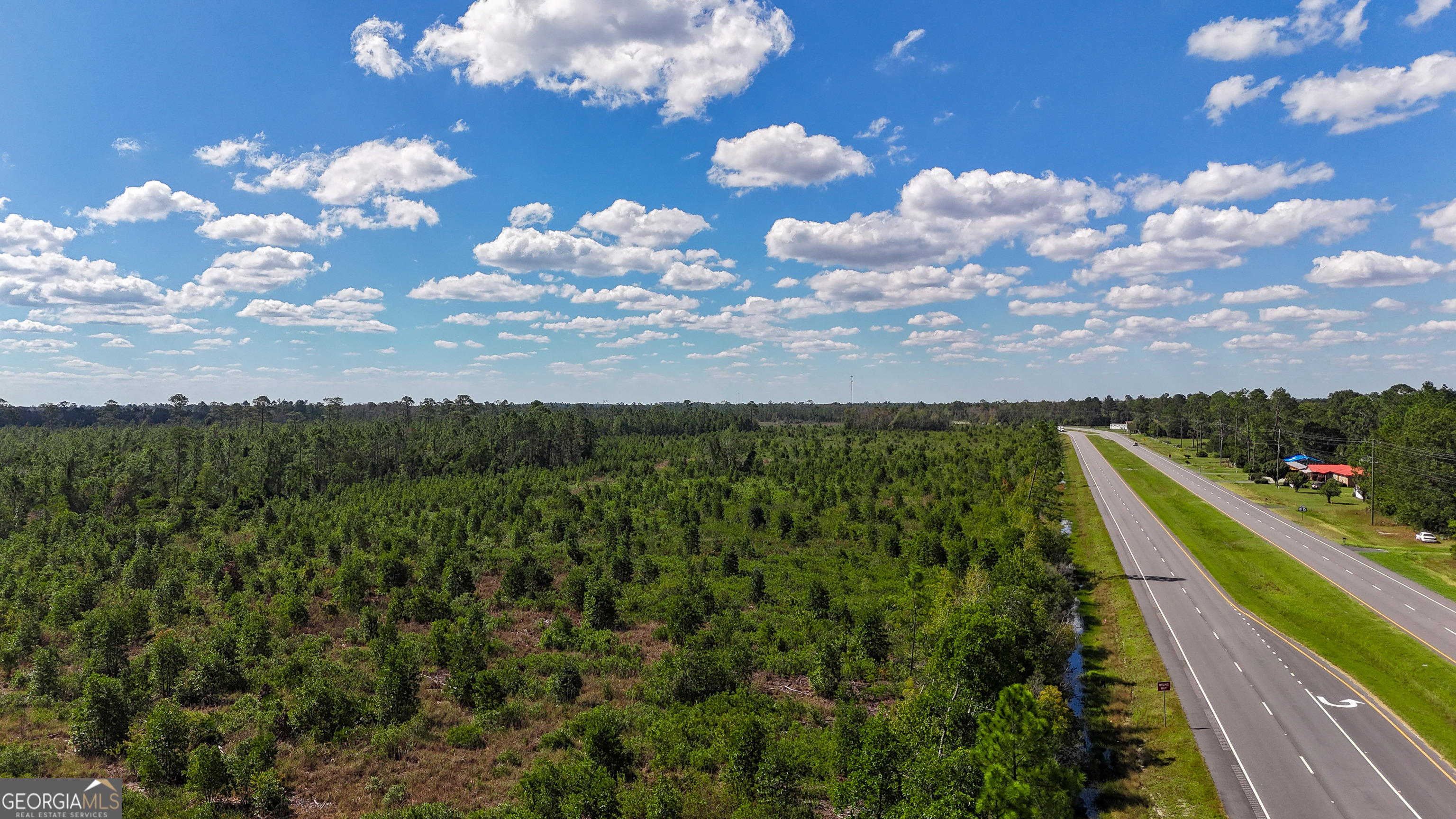 0 Highway 84, Unit 2 Homerville, GA 31634 - Photo 1 of 1 a view of a yard with swimming pool