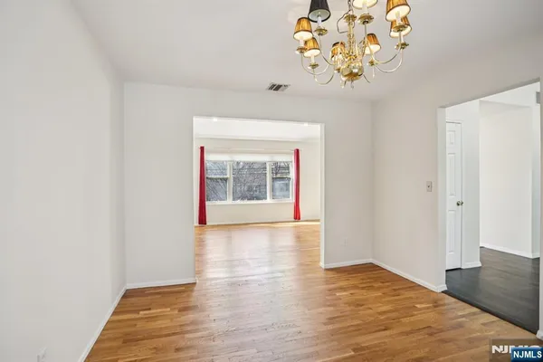 $5,500 | 249 Pascack Road, Paramus, NJ 07652