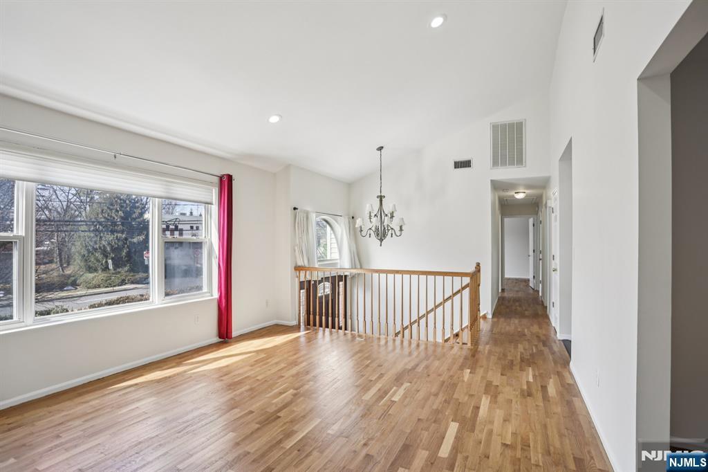 249 Pascack Road Paramus, NJ 07652 - Photo 16 of 41