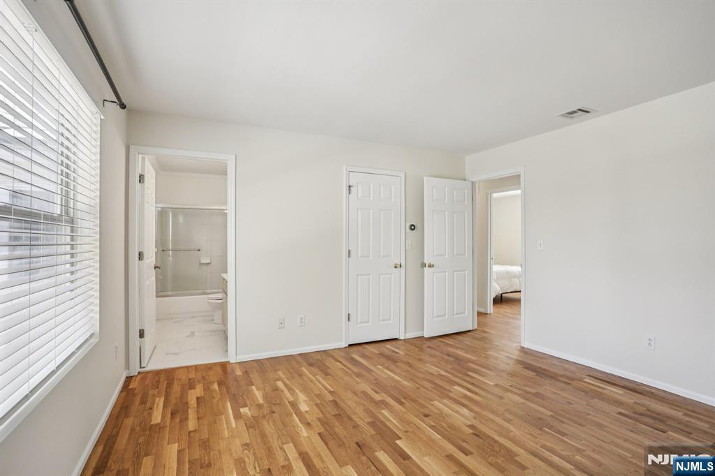 249 Pascack Road Paramus, NJ 07652 - Photo 21 of 41