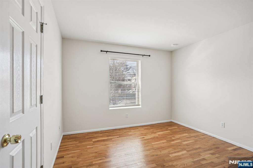 249 Pascack Road Paramus, NJ 07652 - Photo 25 of 41