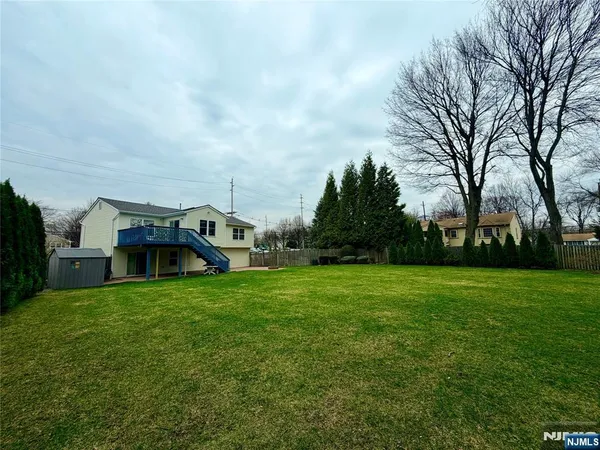 $5,500 | 249 Pascack Road, Paramus, NJ 07652