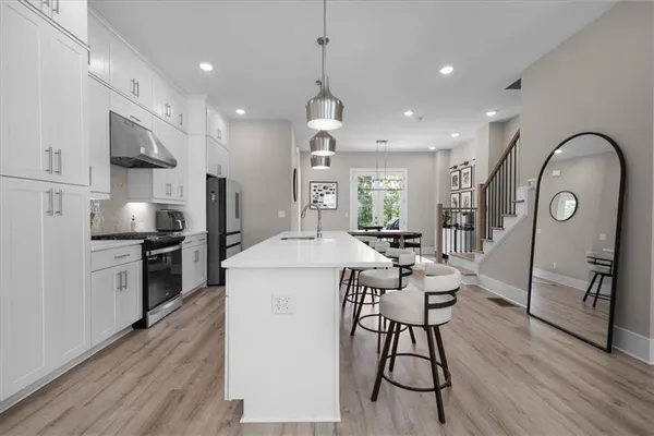 $4,000 | 2493 Sycamore Road Northwest, Unit 4, Atlanta, GA 30318