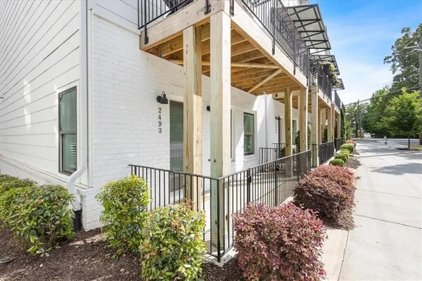 $4,000 | 2493 Sycamore Road Northwest, Unit 4, Atlanta, GA 30318