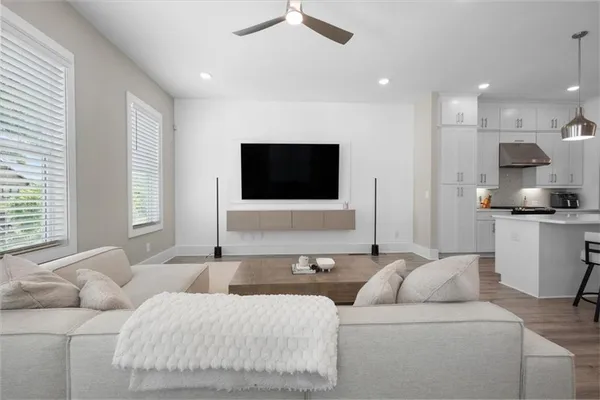 $4,000 | 2493 Sycamore Road Northwest, Unit 4, Atlanta, GA 30318