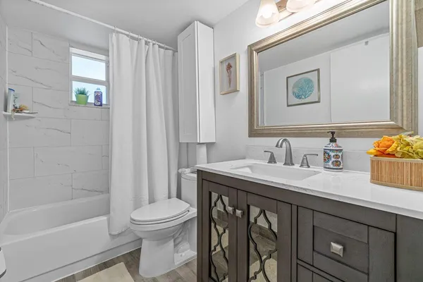 $2,900 | 2855 Garden Drive South, Unit 211, Lake Worth, FL 33461