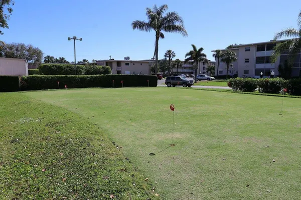 $2,900 | 2855 Garden Drive South, Unit 211, Lake Worth, FL 33461