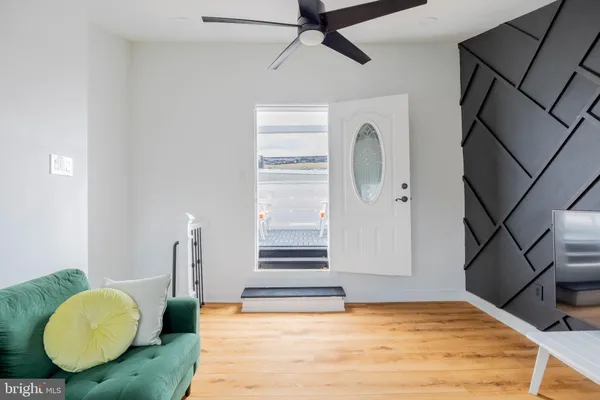 $2,300 | 1231 South 3rd Street, Philadelphia, PA 19147