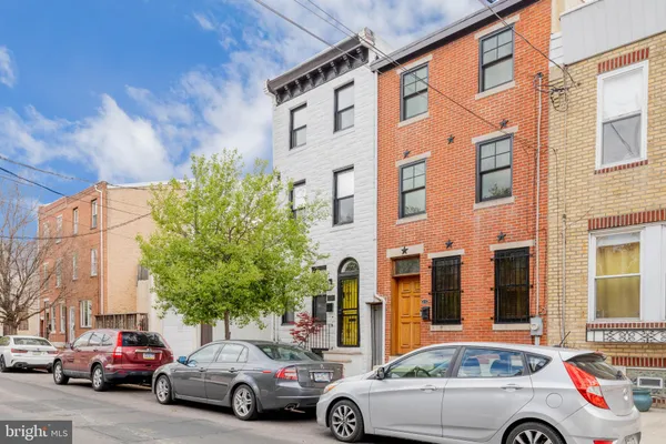 $2,300 | 1231 South 3rd Street, Philadelphia, PA 19147