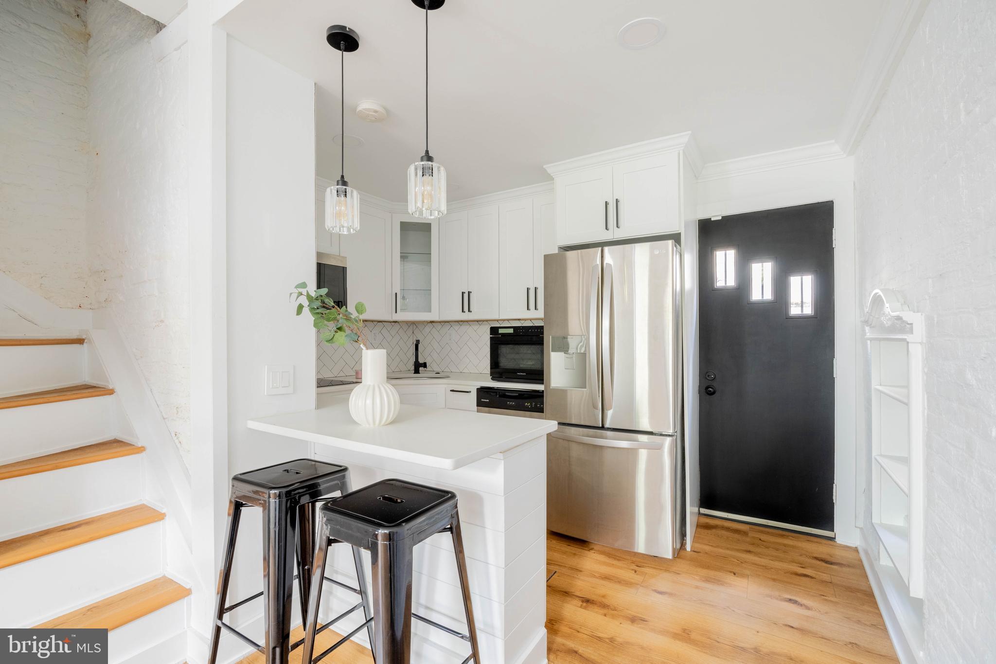 1231 South 3rd Street Philadelphia, PA 19147 - Photo 4 of 25