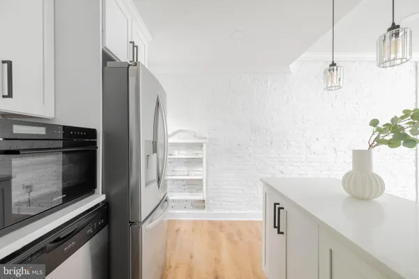 $2,300 | 1231 South 3rd Street, Philadelphia, PA 19147