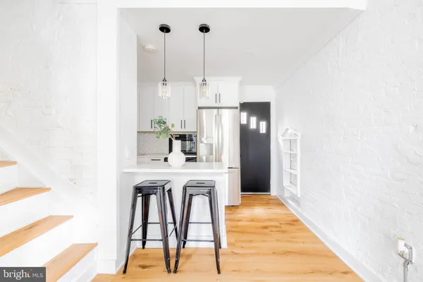 $2,300 | 1231 South 3rd Street, Philadelphia, PA 19147