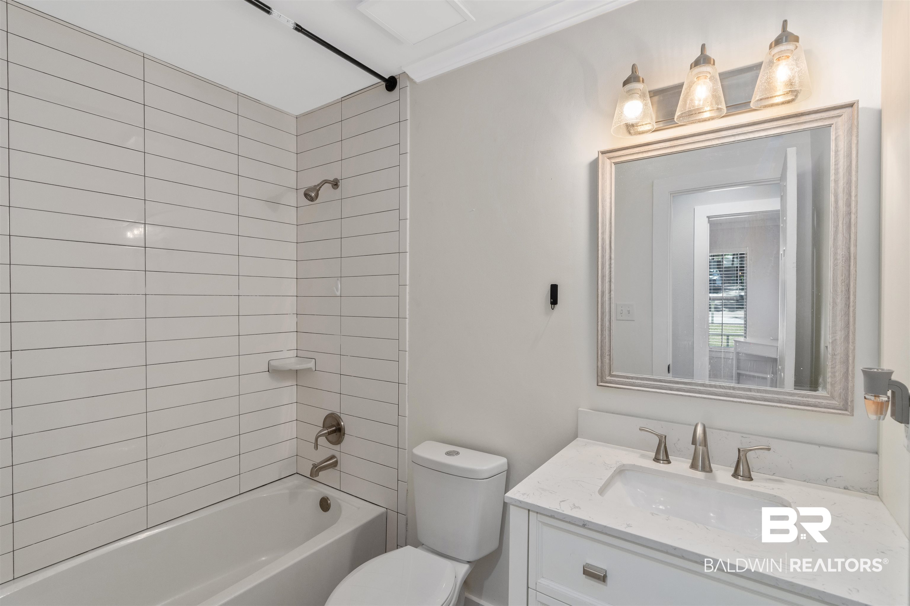 147 Richmond Road Daphne, AL 36526 - Photo 16 of 27