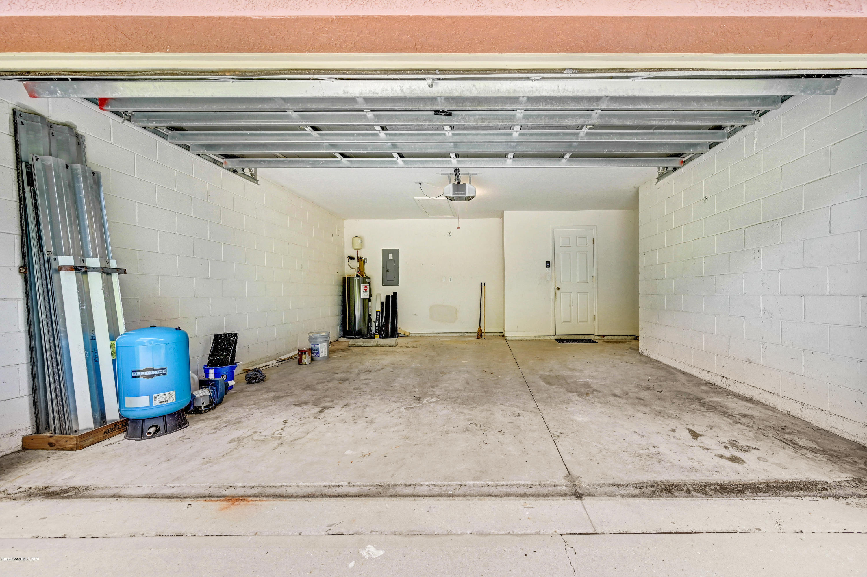 235 High Road Northwest Palm Bay, FL 32907 - Photo 23 of 30 Garage