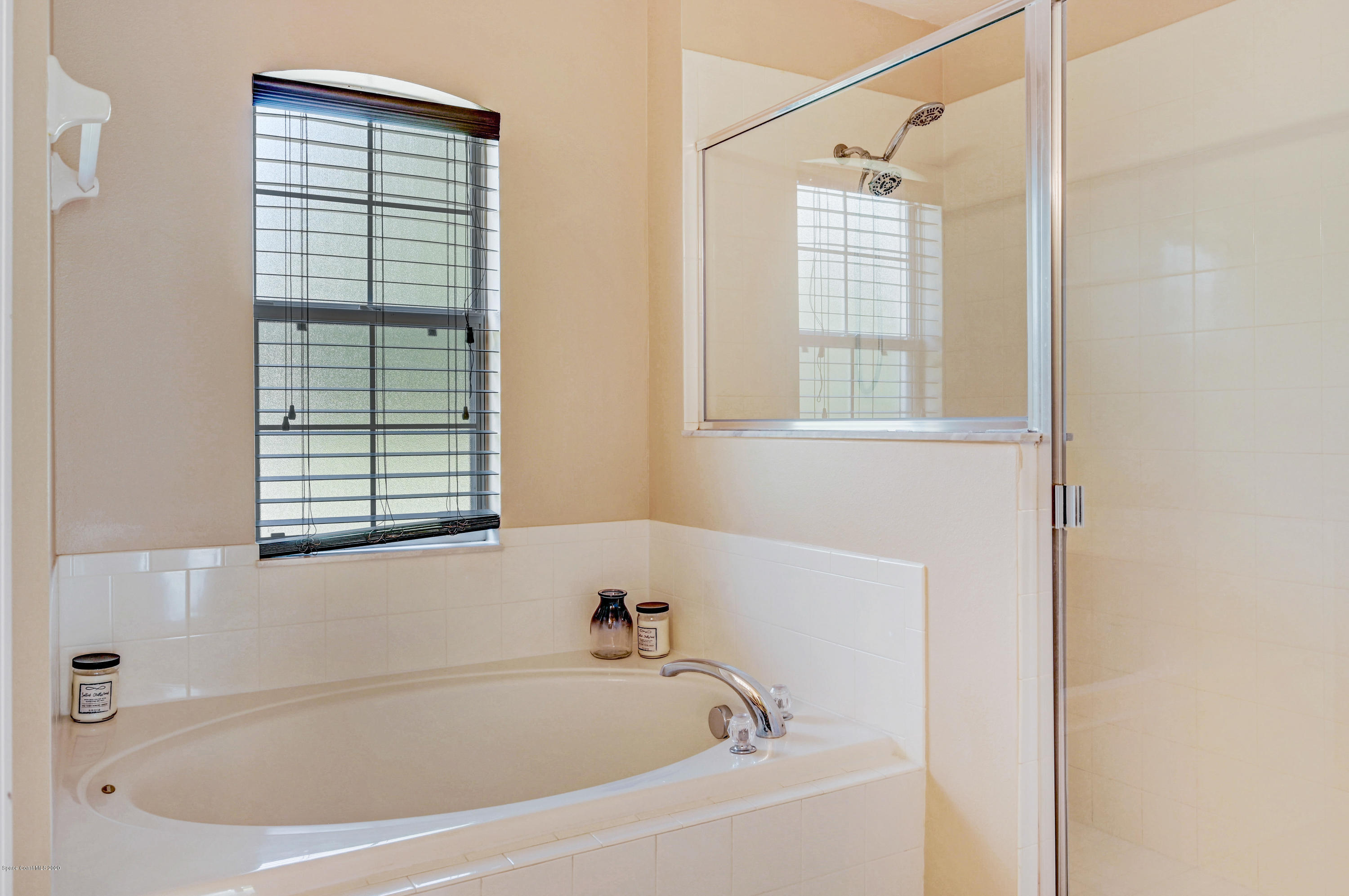 235 High Road Northwest Palm Bay, FL 32907 - Photo 8 of 30 Master Bathroom