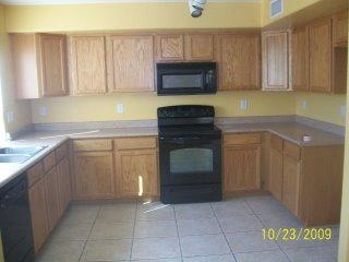 2513 West Red Fox Road Phoenix, AZ 85085 - Photo 3 of 4 KITCHEN