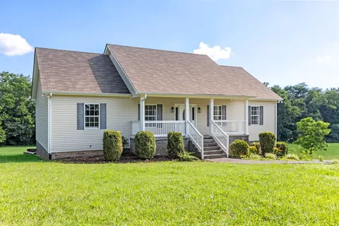 $434,999 | 2373 Hampshire Pike, Columbia, TN 38401