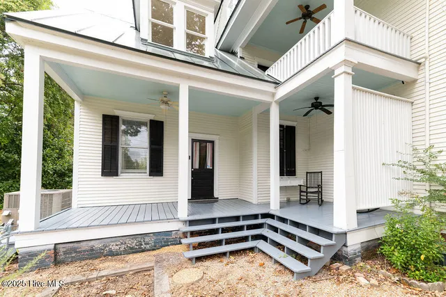 $459,000 | 301 North Granville Street, Edenton, NC 27932