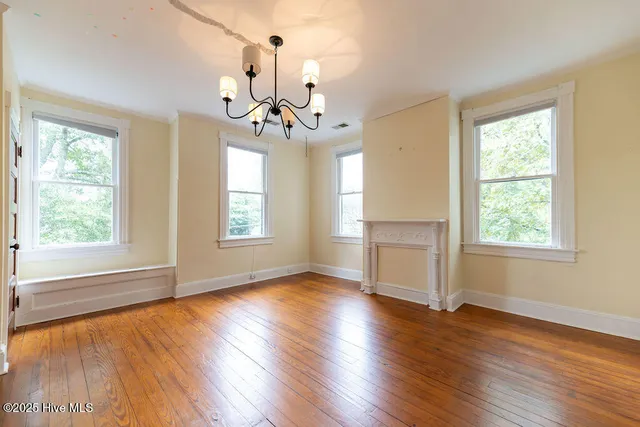 $459,000 | 301 North Granville Street, Edenton, NC 27932