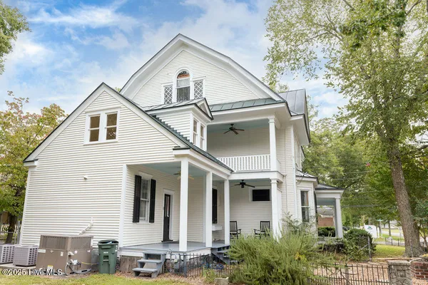 $459,000 | 301 North Granville Street, Edenton, NC 27932