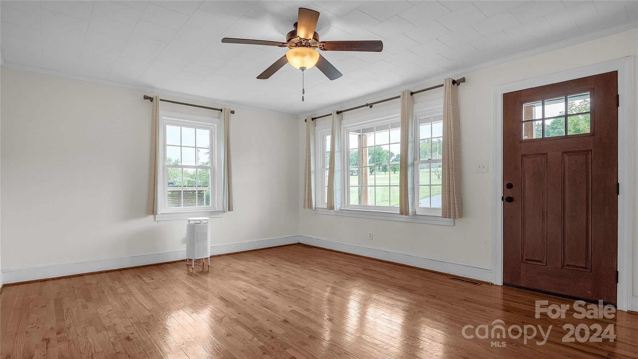 1847 Icard Ridge Road Taylorsville, NC 28681 - Photo 8 of 39 Gallery Image 8