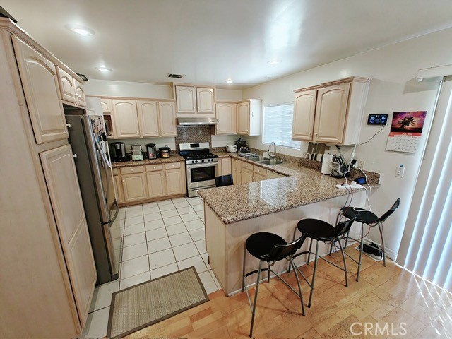 613 Santa Cruz Road Arcadia, CA 91007 - Photo 2 of 9 Kitchen