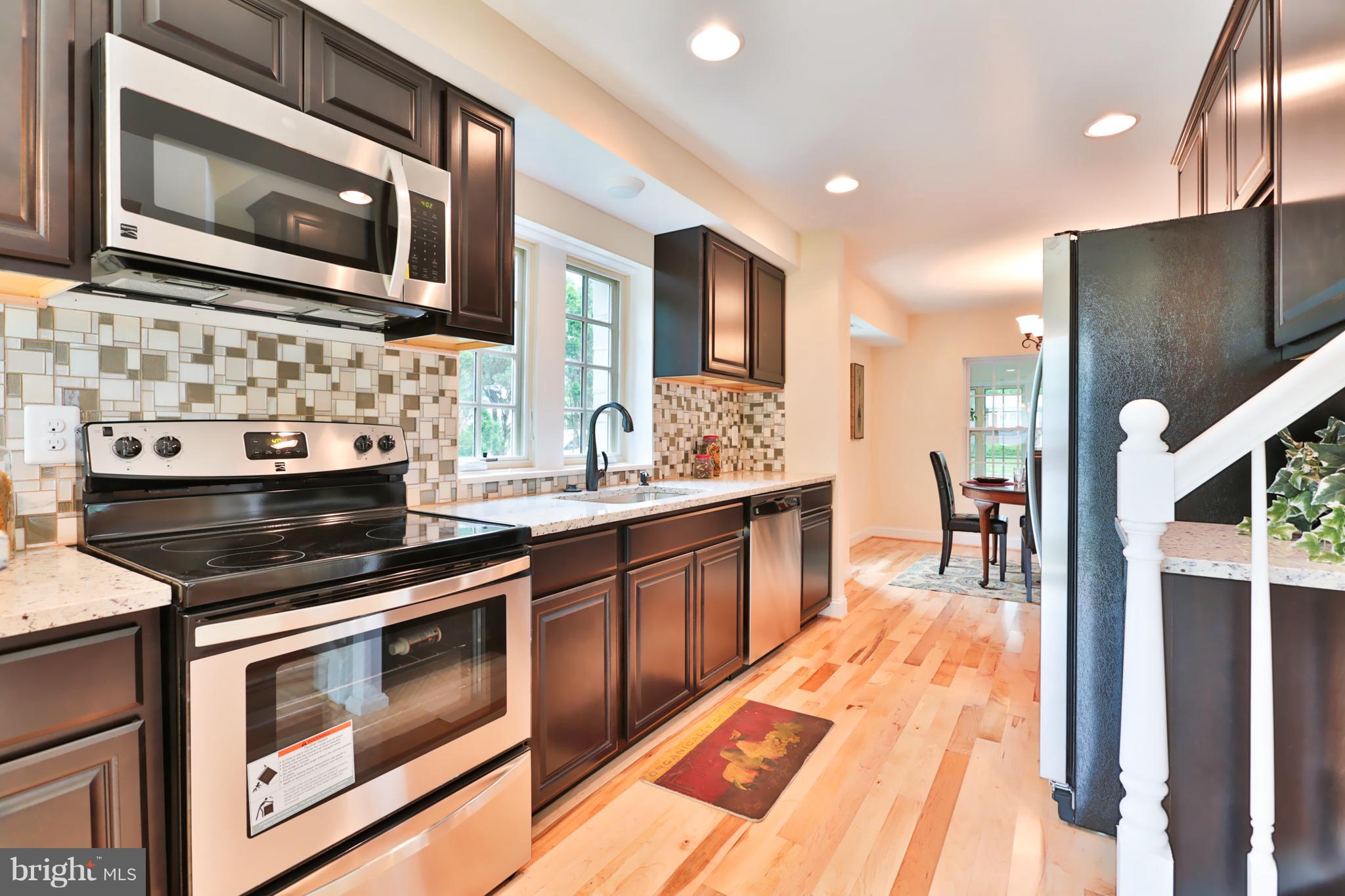 3606 Rusty Rock Road Randallstown, MD 21133 - Photo 8 of 30 Gorgeous Custom Back Splash