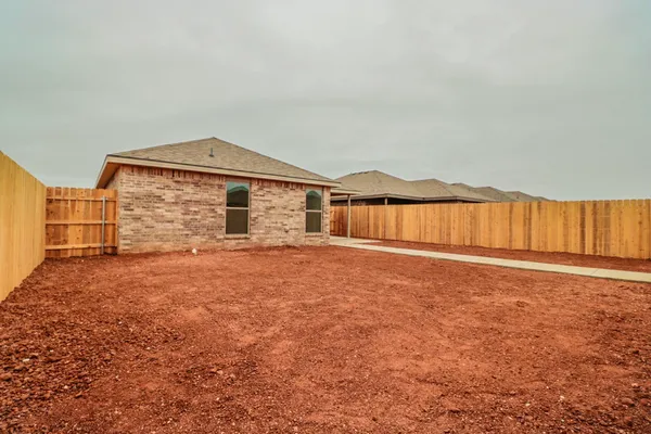$1,575 | 7418 104th Street, Lubbock, TX 79424