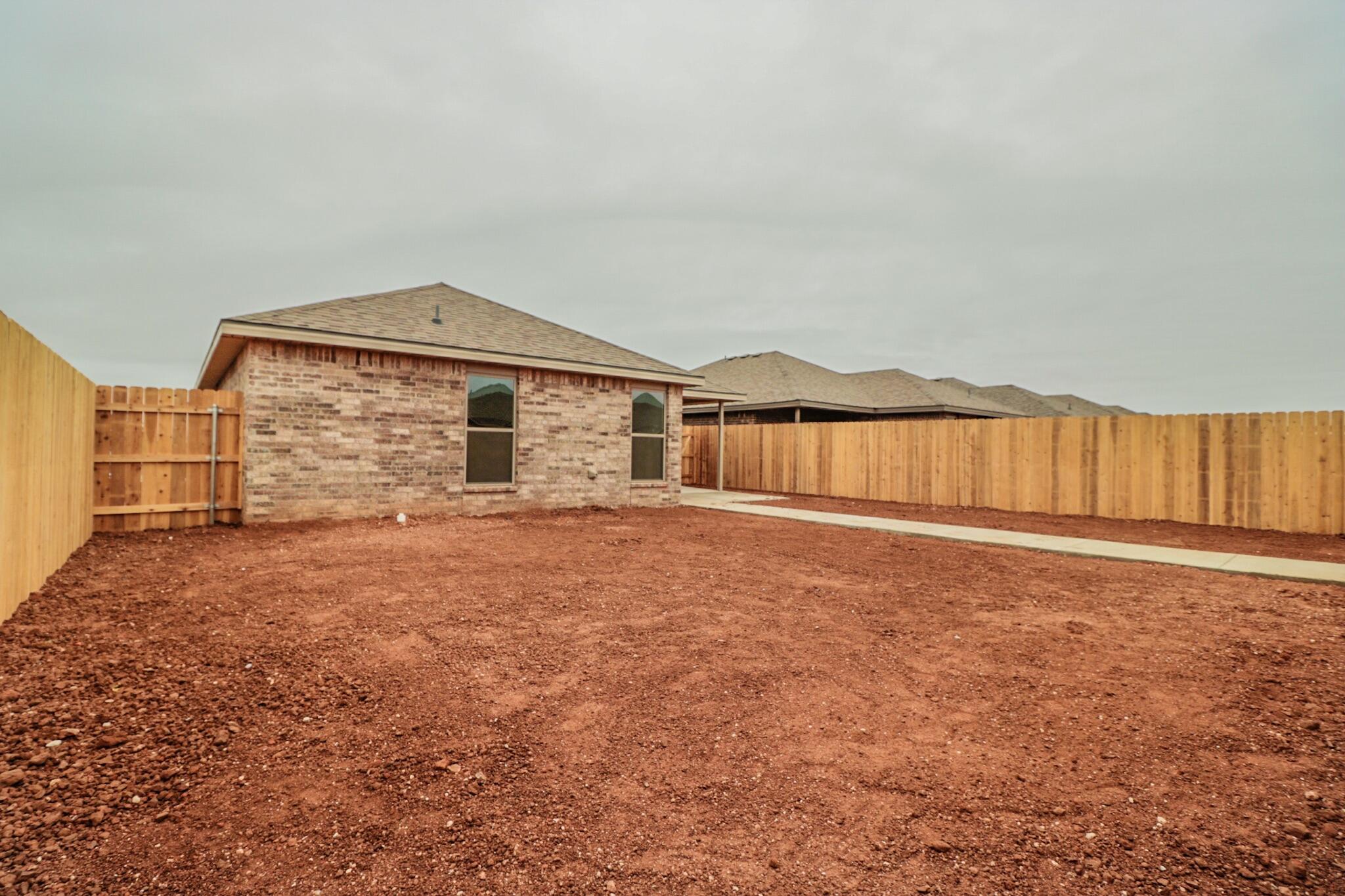 7418 104th Street Lubbock, TX 79424 - Photo 12 of 12 Photo Dec 06, 1 21 55 PM