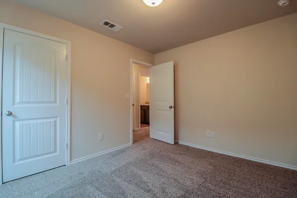 $1,575 | 7418 104th Street, Lubbock, TX 79424